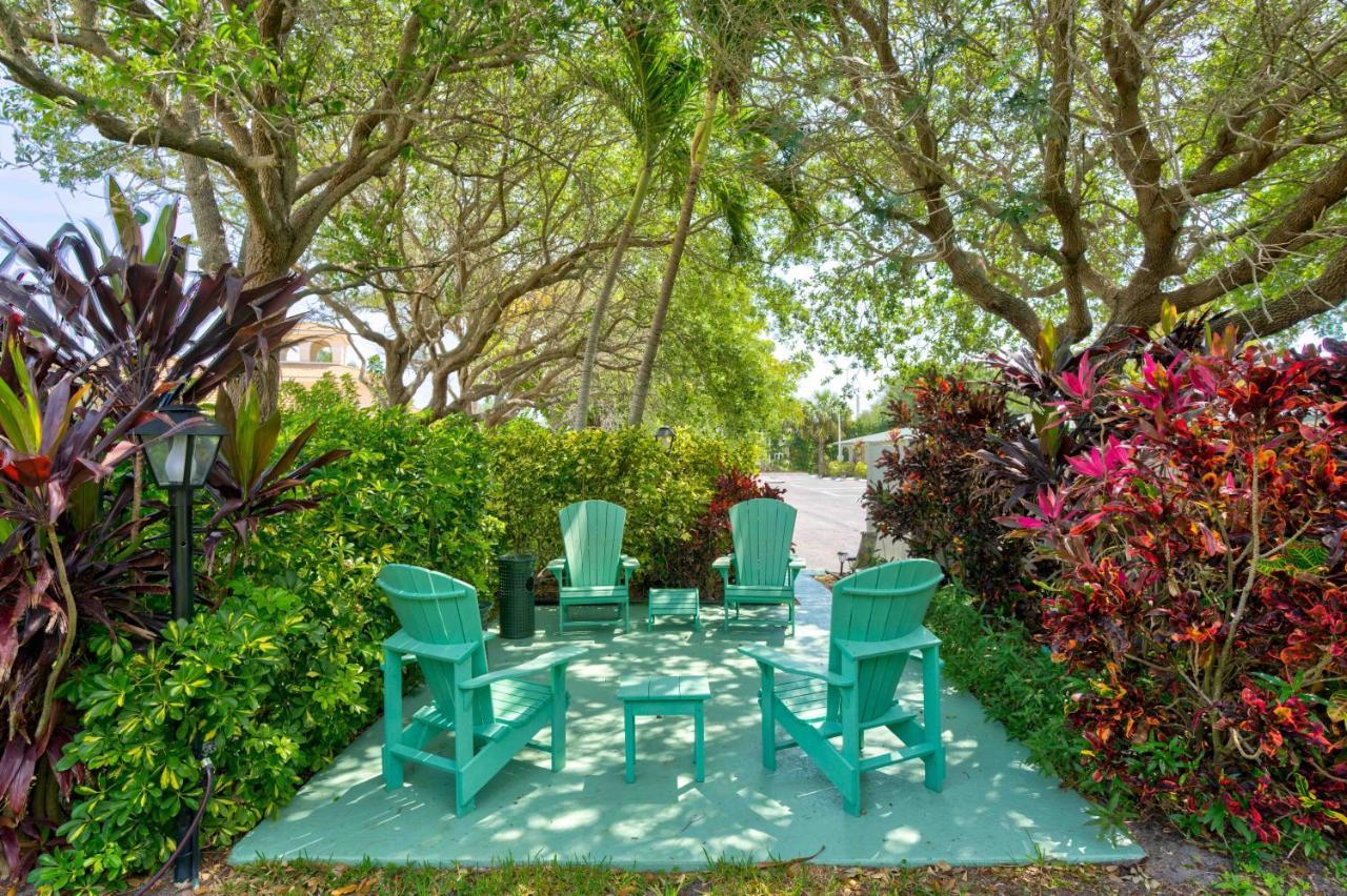 Tequesta Palms Inn Экстерьер фото